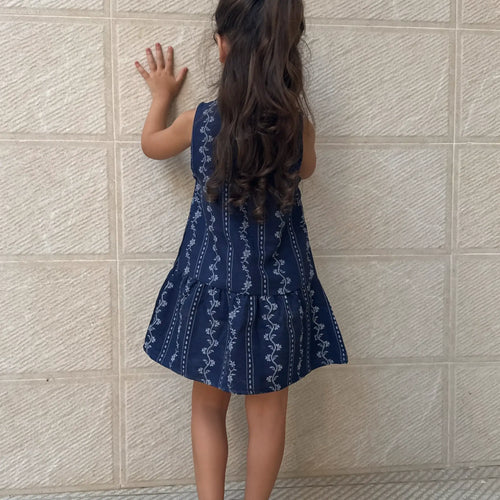 Floral Print Sleeveless Dress